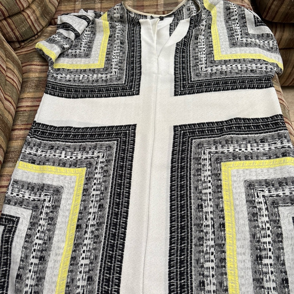 BCBGMaxAzria Black and White Pencil Mini Skirt - Picture 2 of 6